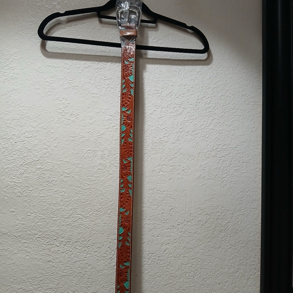 Brown Leather Belt with Silver Buckle - Picture 2 of 3